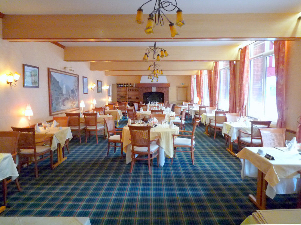 Hotel & Restaurant Le Cardinal Poix-de-Picardie Exteriör bild